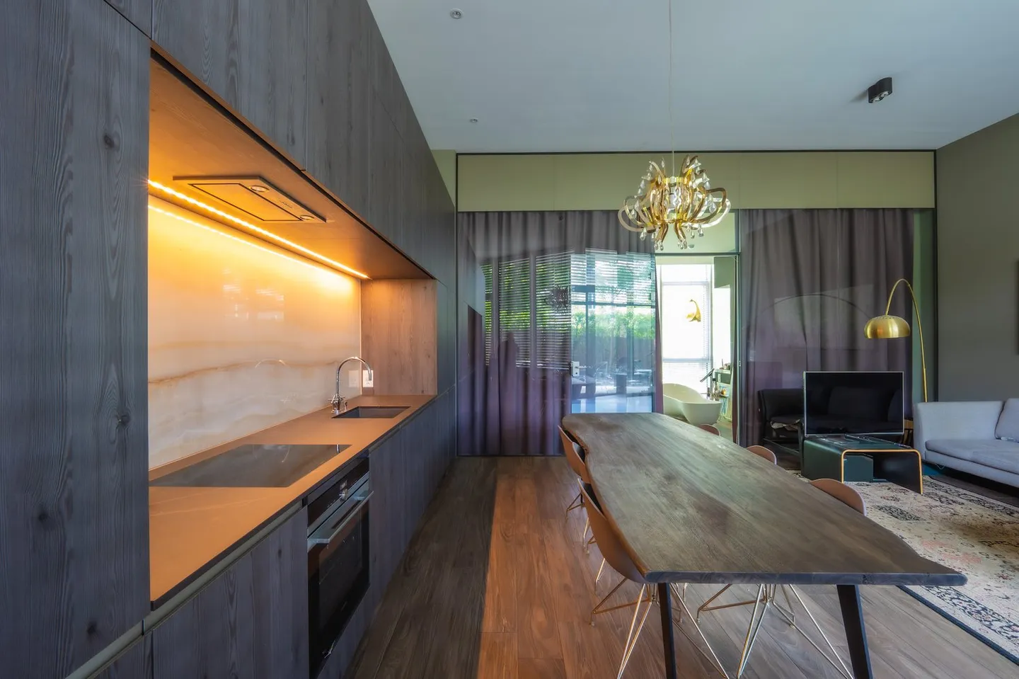 Exclusive loft apartment with wellness area, garden and underground parking - Photo 1 of 10