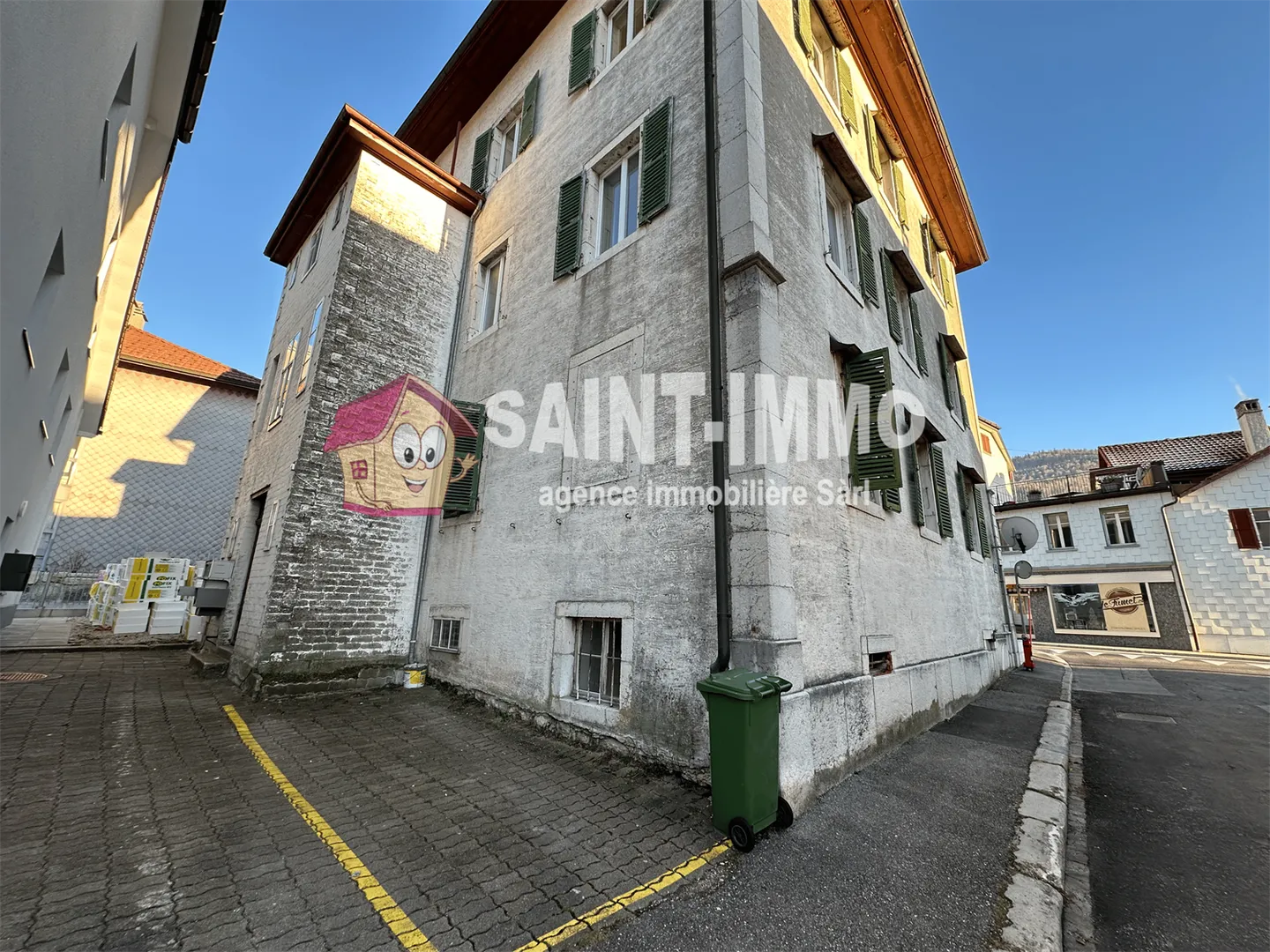 Edificio residenziale - Foto 2 di 17