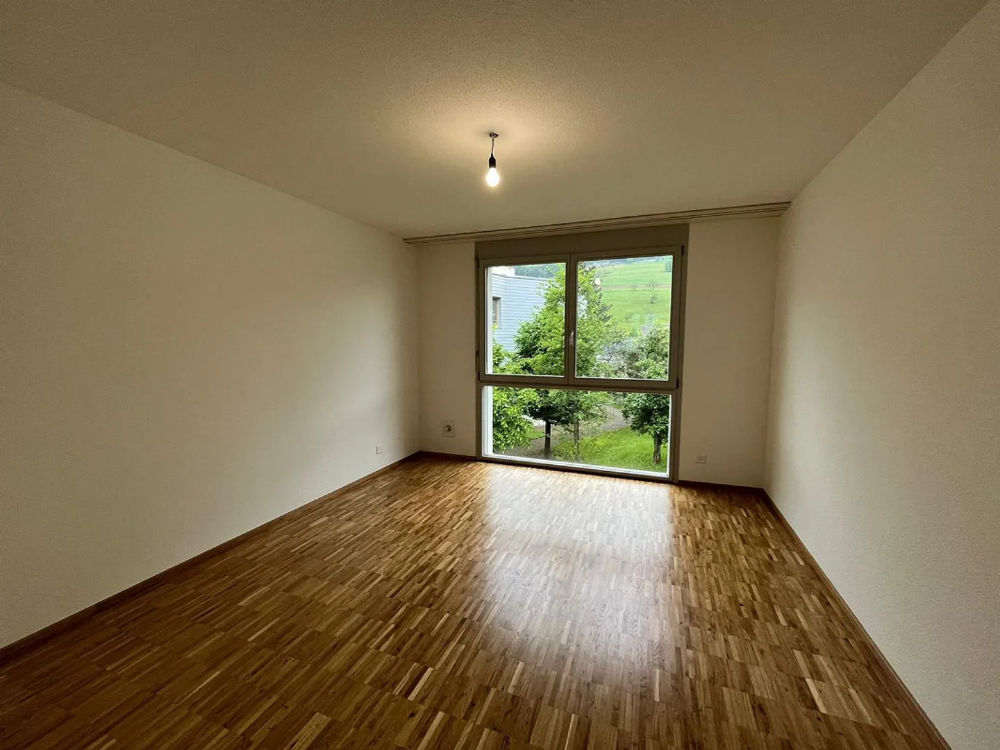 Helle 2.5-Zimmerwohnung - Foto 3 von 4