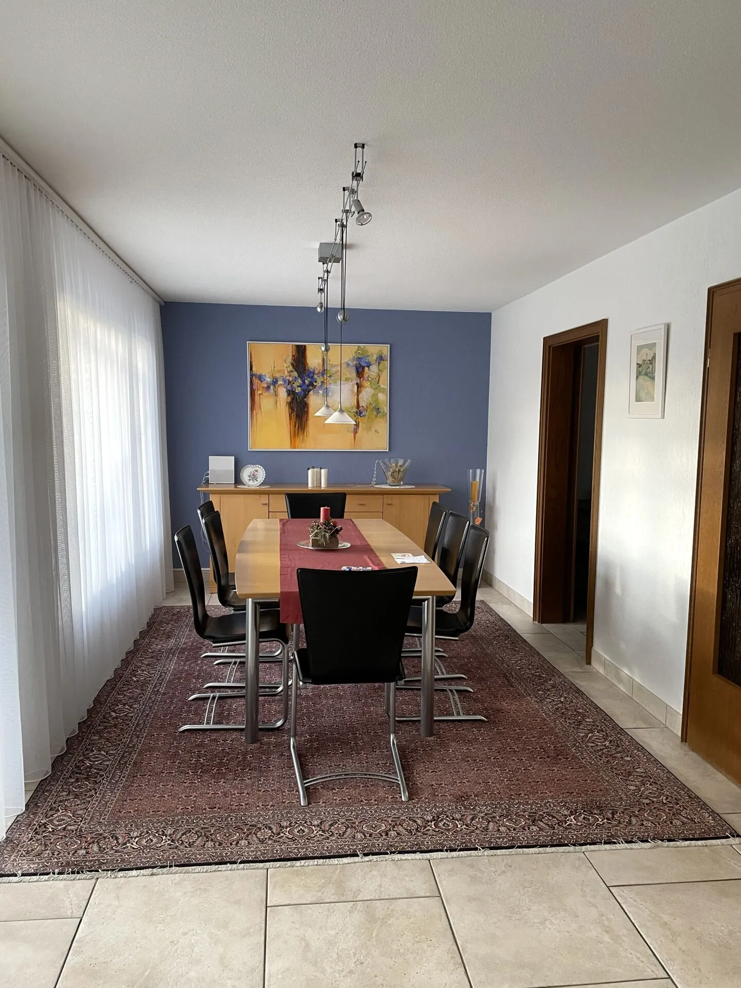 À vendre : Maison de 5 1/2 pièces très bien entretenue et soignée, située dans un endroit central - Photo 8 sur 18