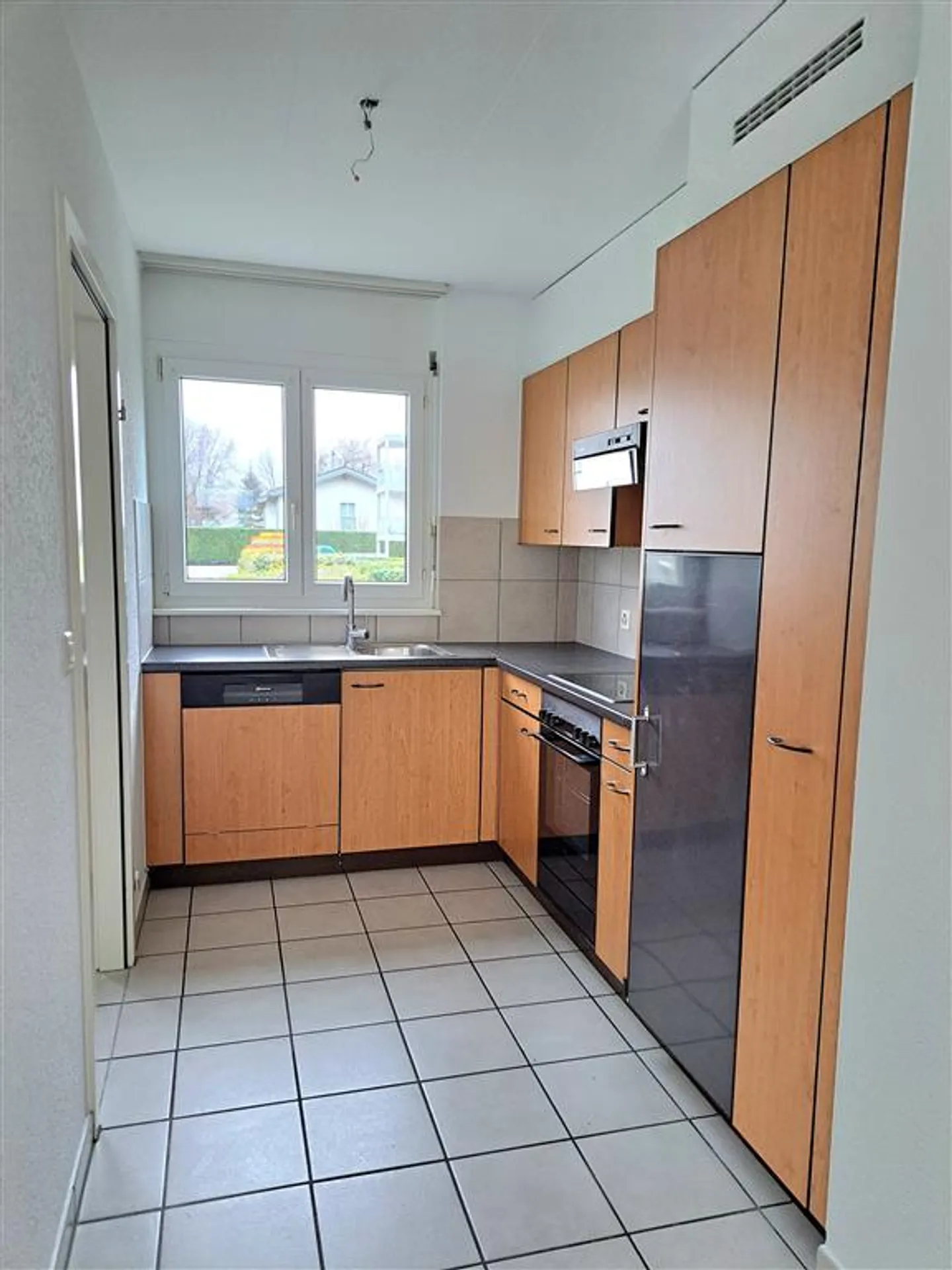 Villa,4.5,135 - Photo 1 of 8