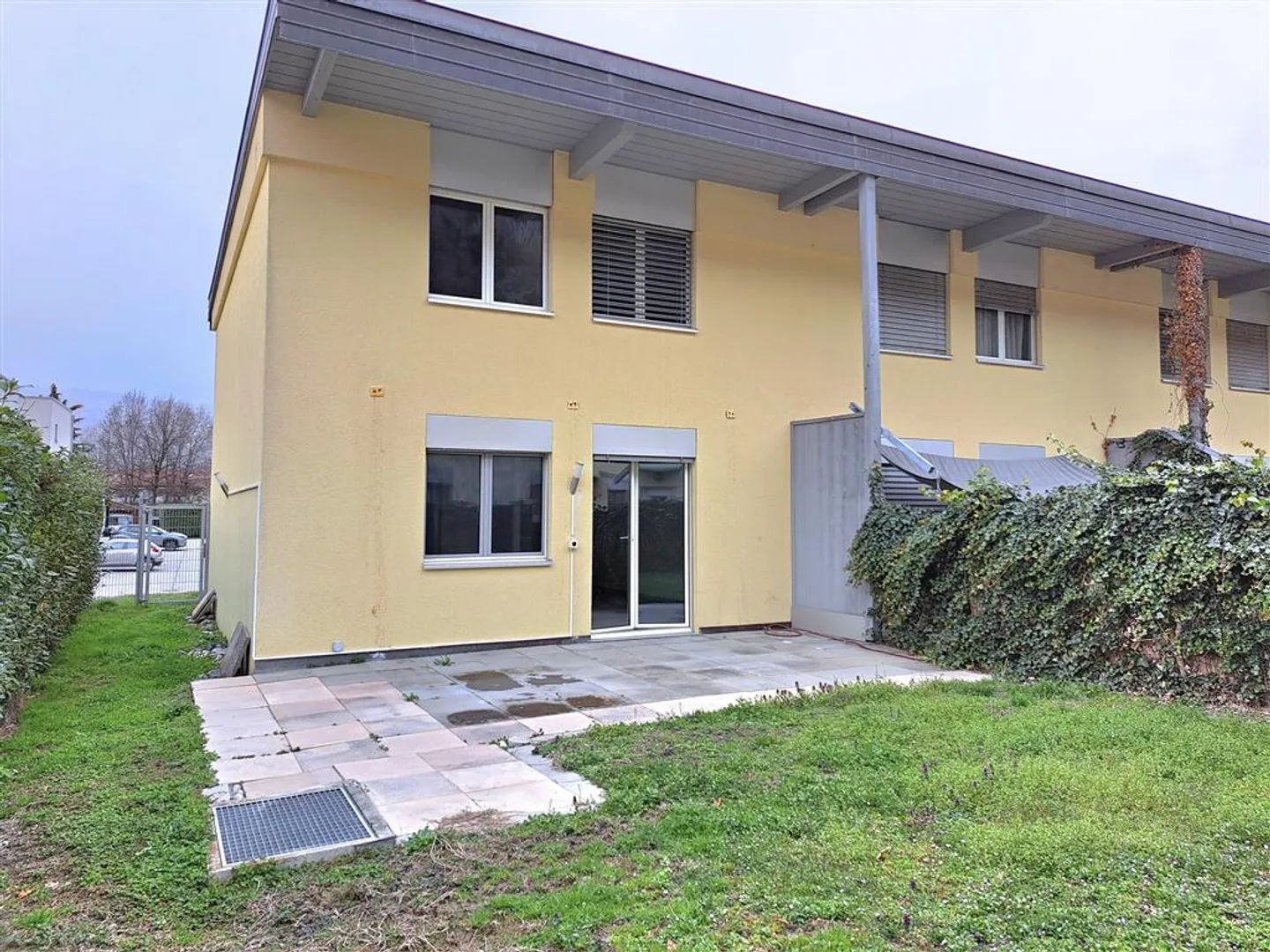 Villa,4.5,135 - Photo 3 of 8