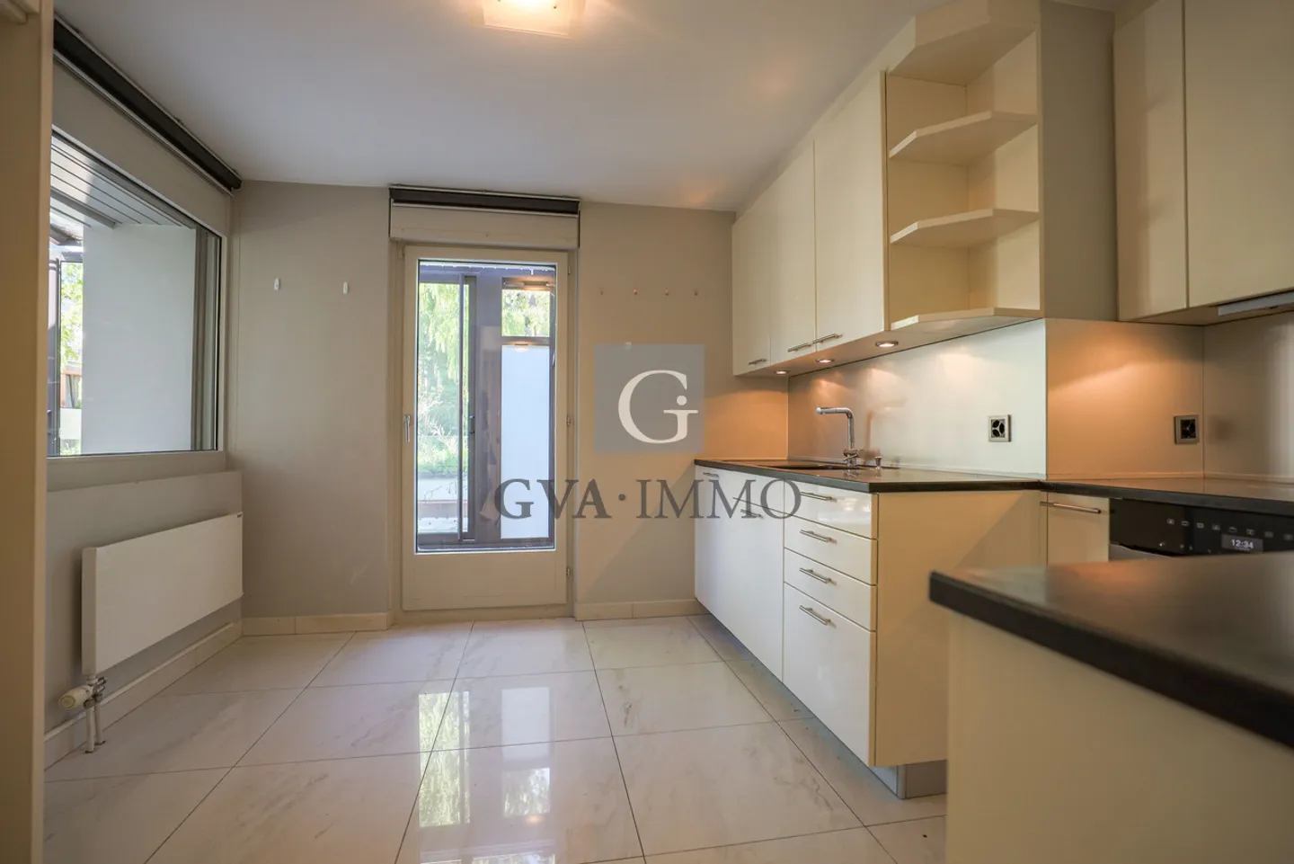 Appartamento in affitto - Foto 4 di 13