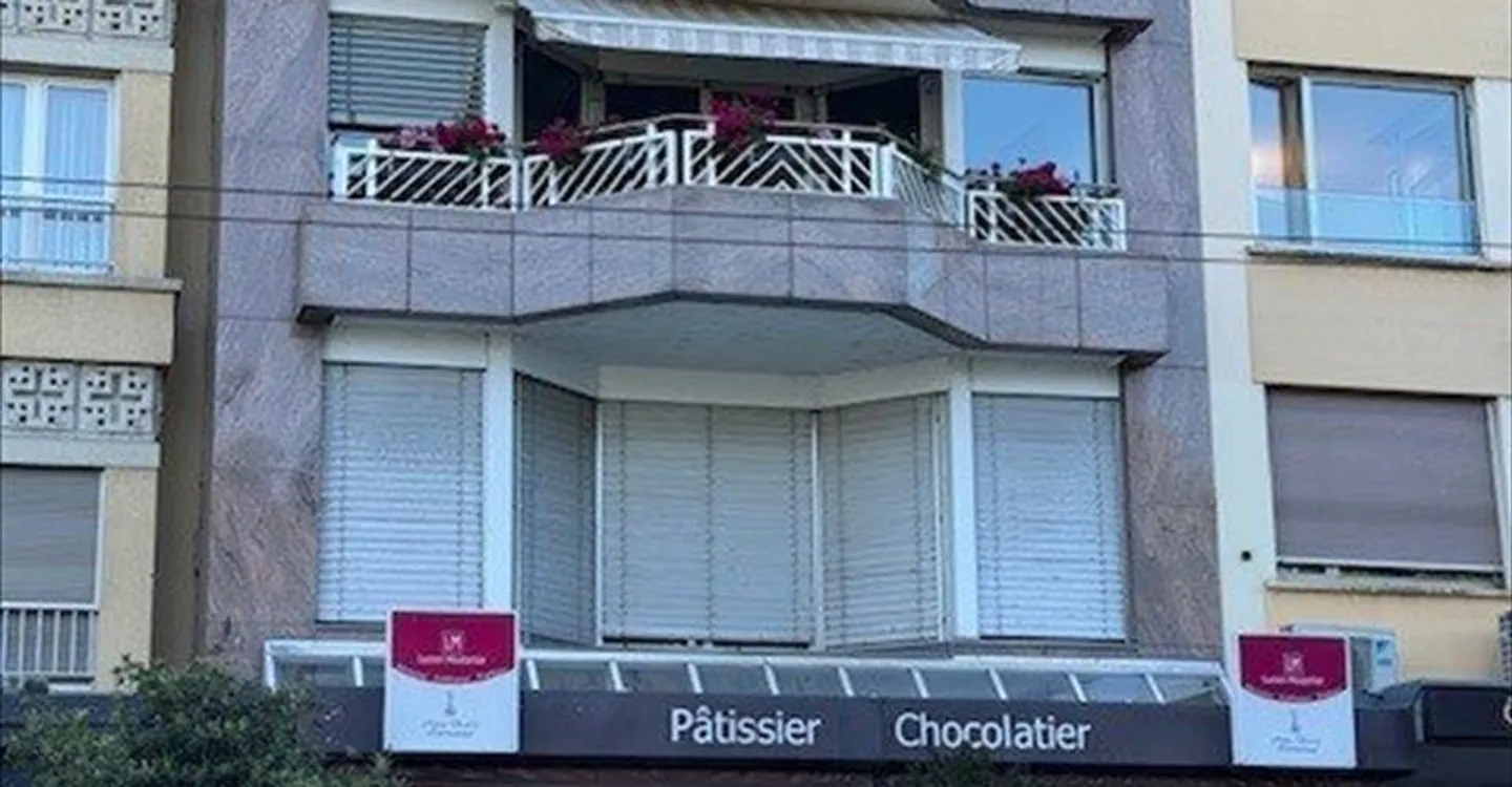 Edificio ad uso misto in affitto - Foto 2 di 3