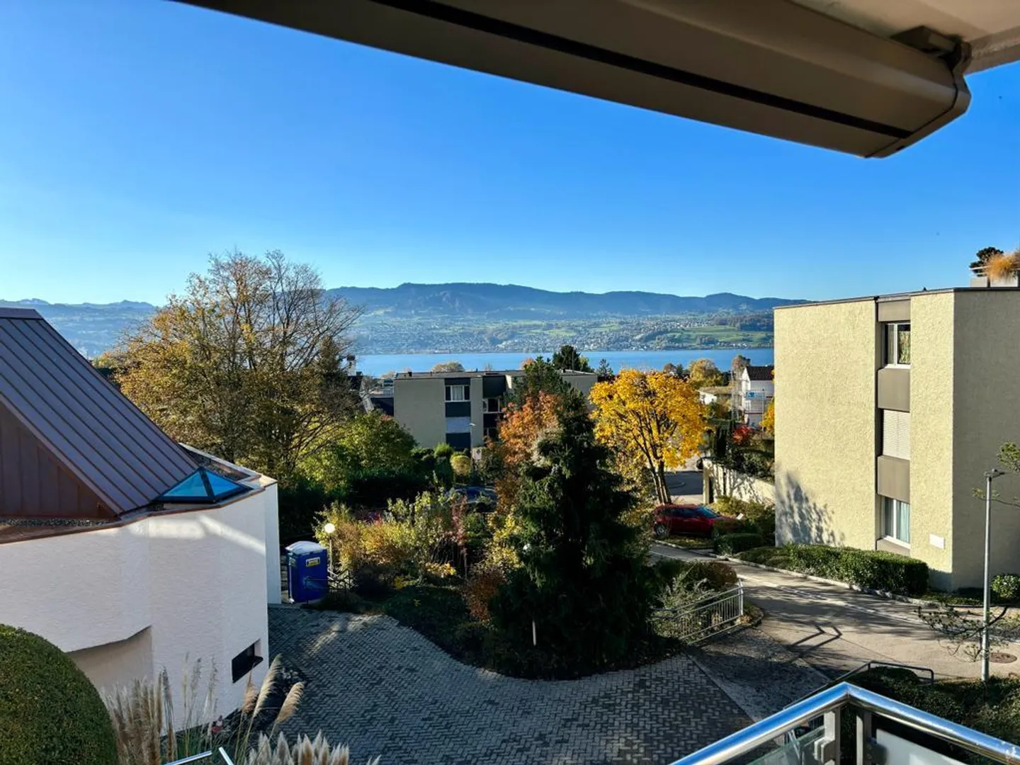 Appartement 4,5 pièces avec vue sur le lac - Photo 1 sur 14