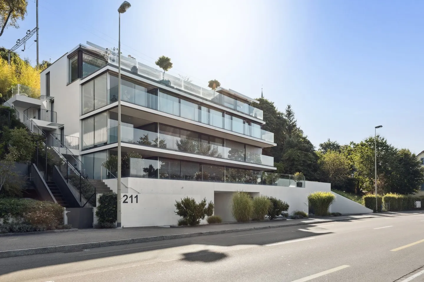 Appartement spacieux avec grande terrasse et vue imprenable sur le lac à Herrliberg - Photo 1 sur 9