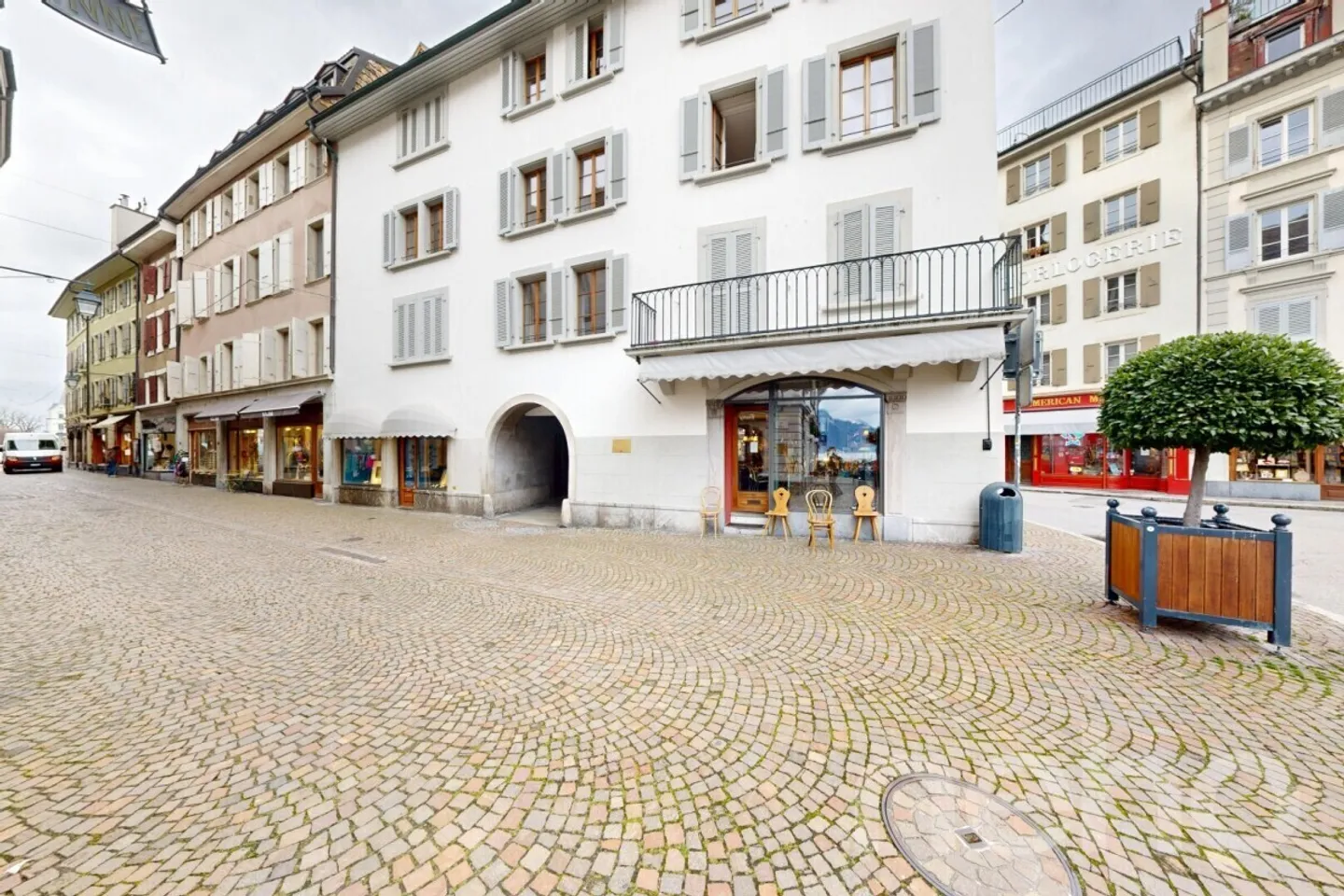 „Selten in Vevey: 4,5 Charakterräume nur wenige Schritte vom Genfersee entfernt“ - Foto 10 von 13