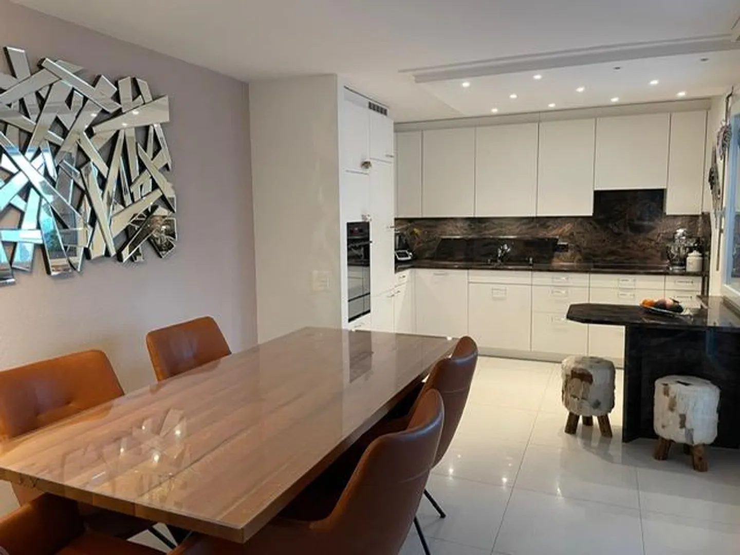 Appartement 4,5 pièces avec vue sur le lac - Photo 3 sur 14