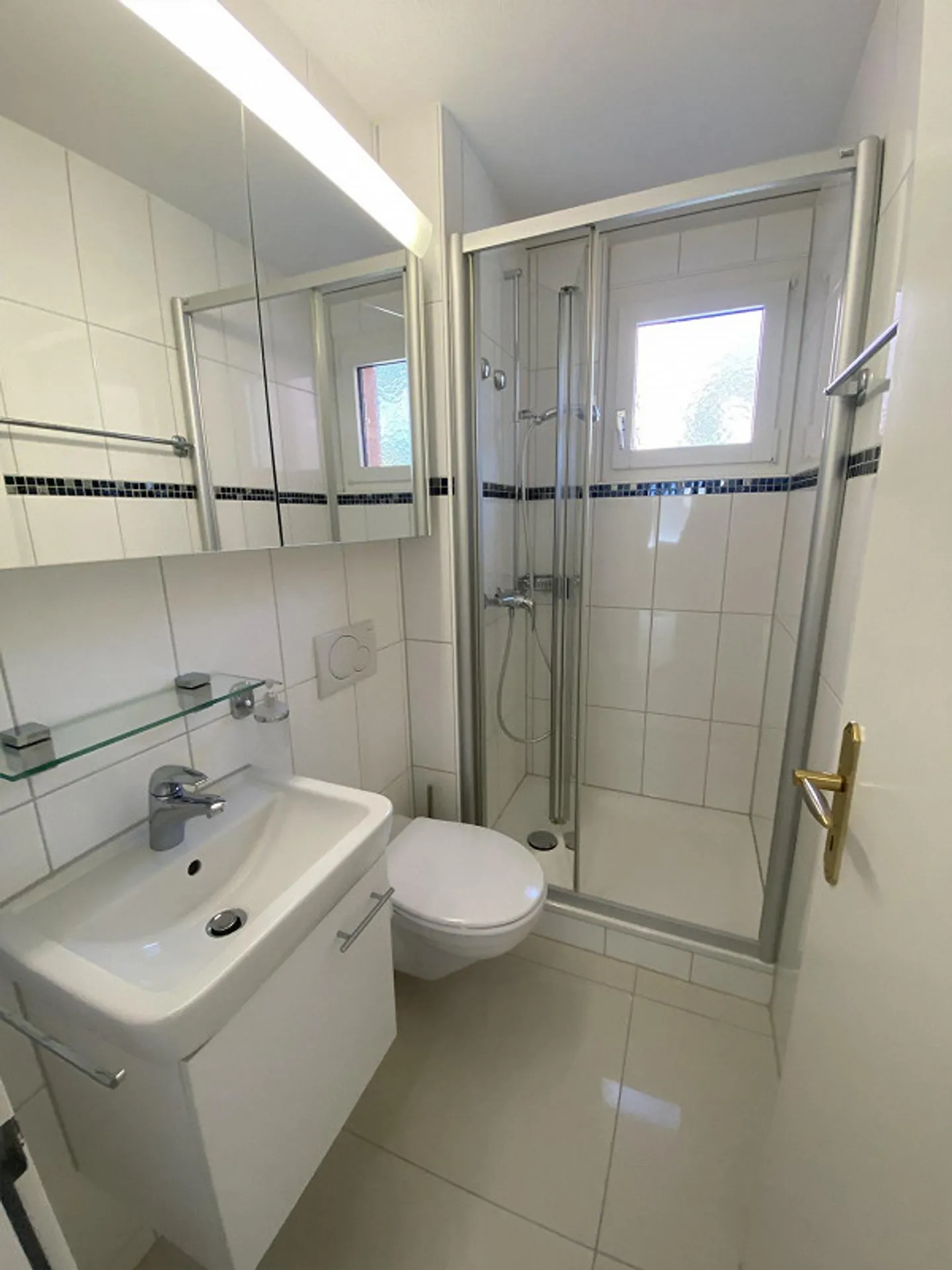 Appartement 4,5 pièces avec vue sur le lac - Photo 9 sur 14