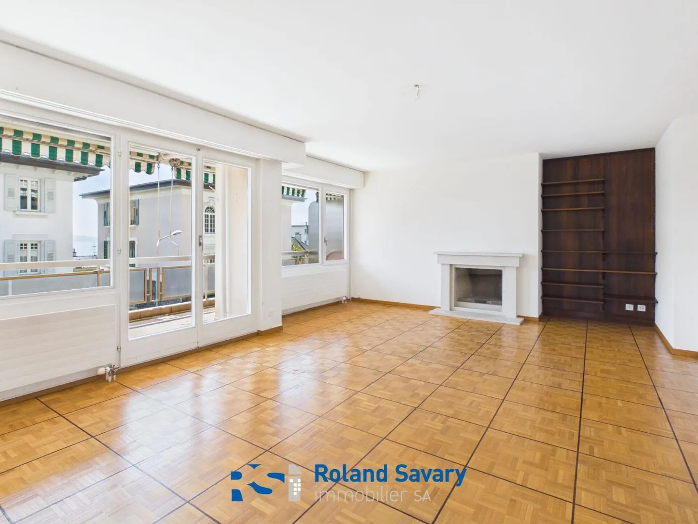 2.5 Room Apartment - Photo 2 of 9