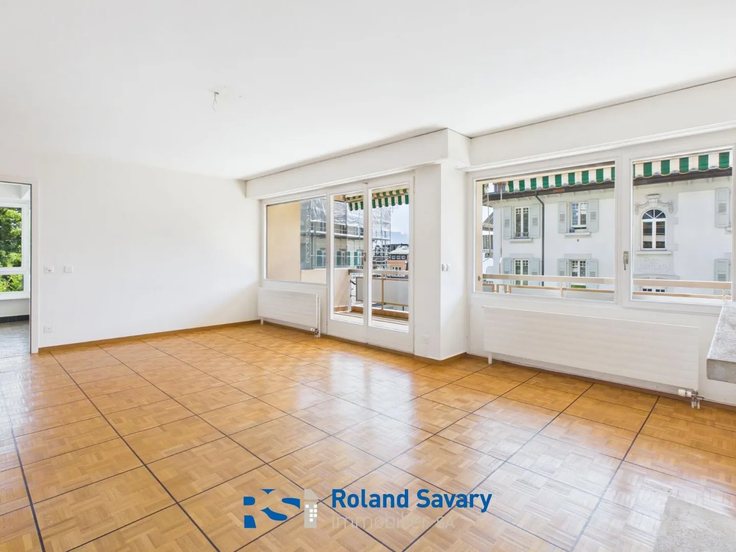 2.5 Room Apartment - Photo 3 of 9