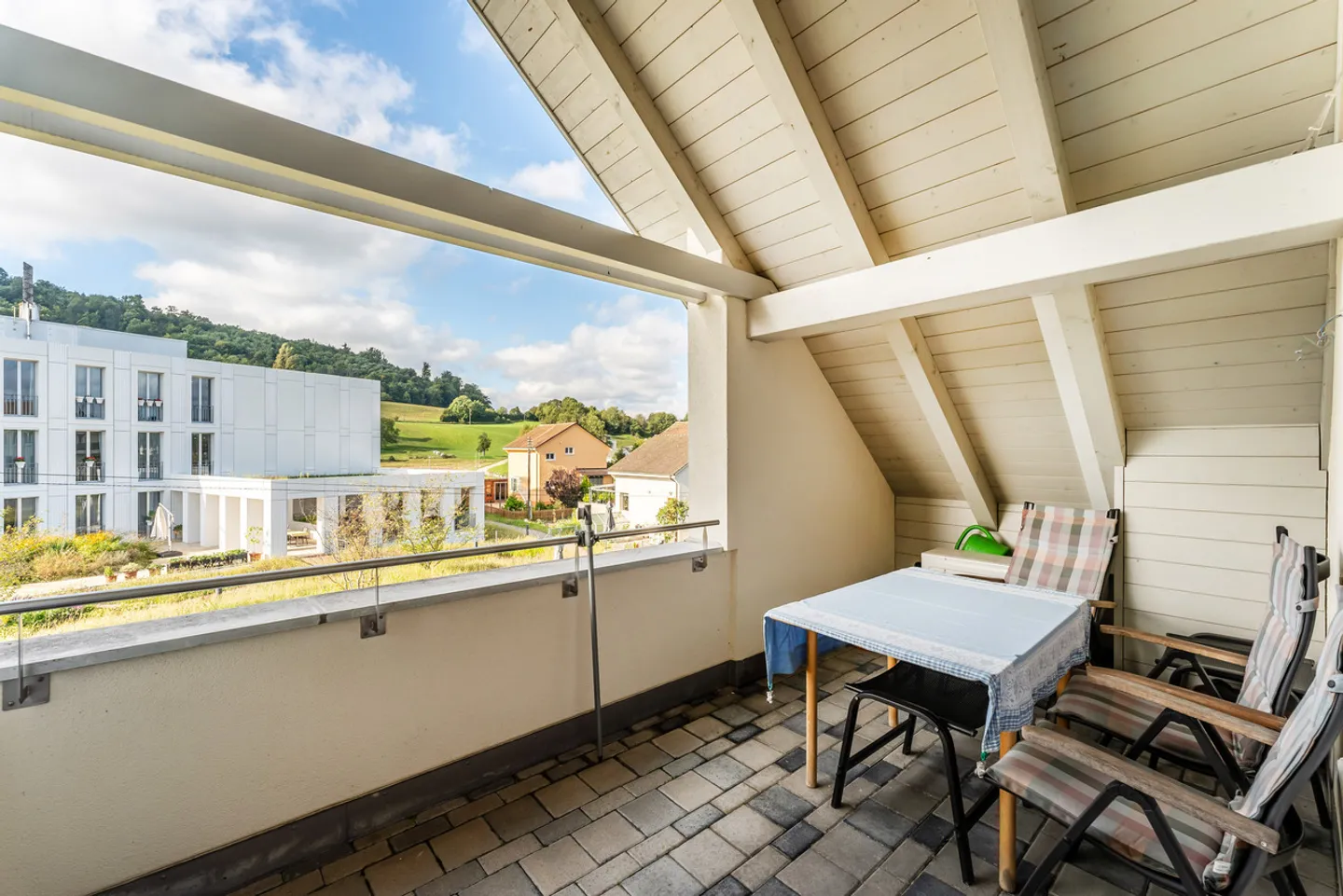 Wohnen unterm Dach – stilvoll, hell, einzigartig - Foto 4 von 12