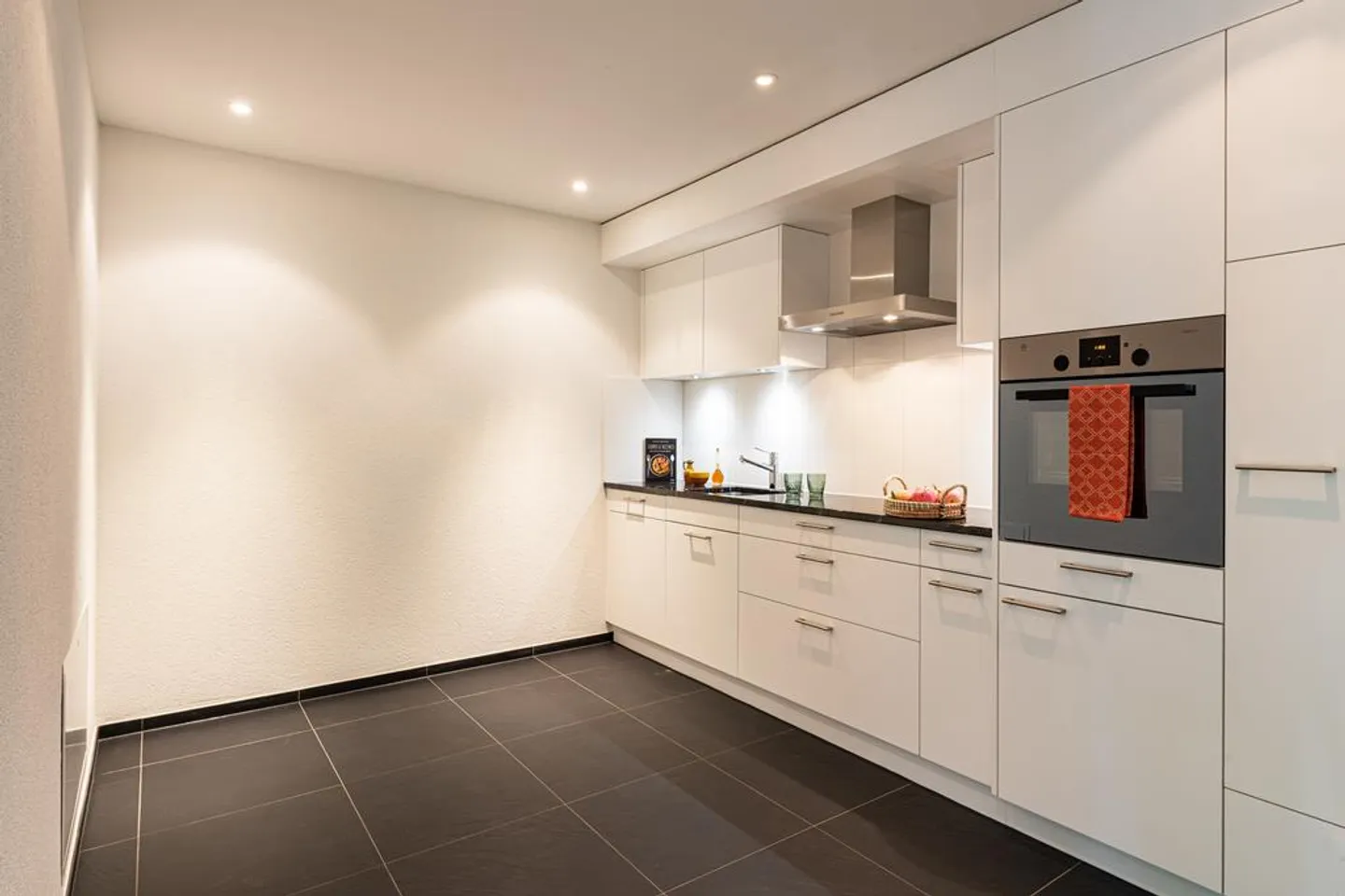 La tua nuova casa con un tocco moderno! - Foto 2 di 8