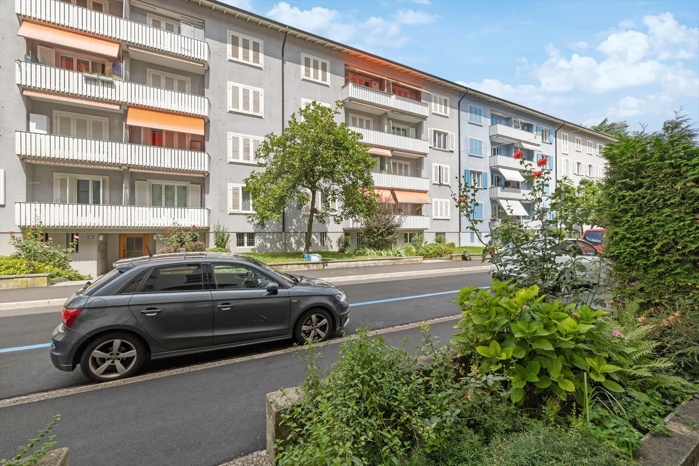 Charmante appartement 4 pièces dans un emplacement idéal - Photo 2 sur 11