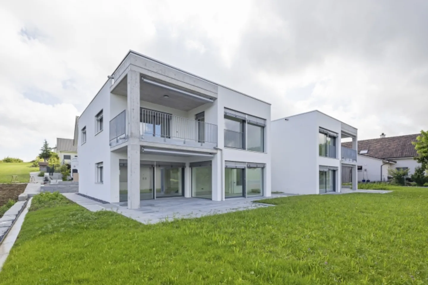 ERSTBEZUG: Wohnen an sonnig-idyllischer Lage - Foto 2 von 13