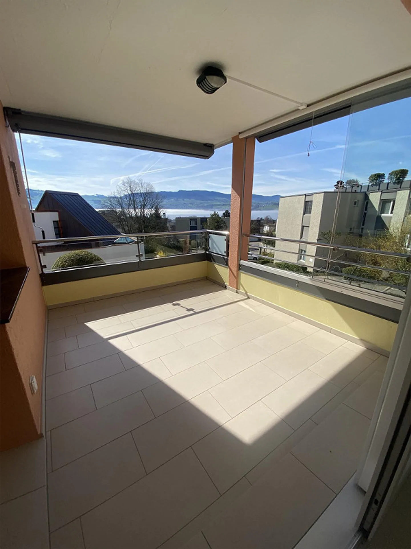 Appartement 4,5 pièces avec vue sur le lac - Photo 14 sur 14