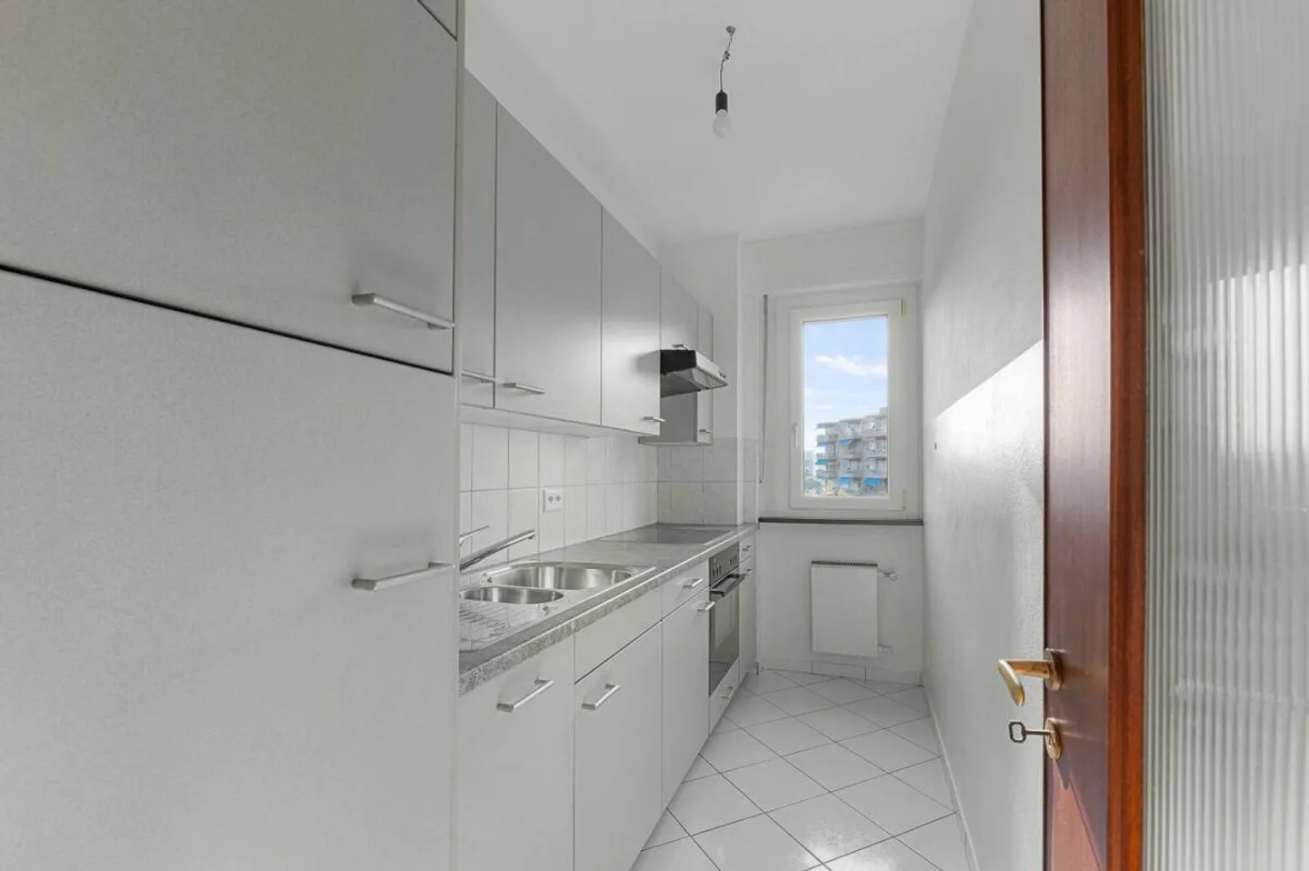 Appartamento luminoso 2.5 locali - Foto 1 di 10