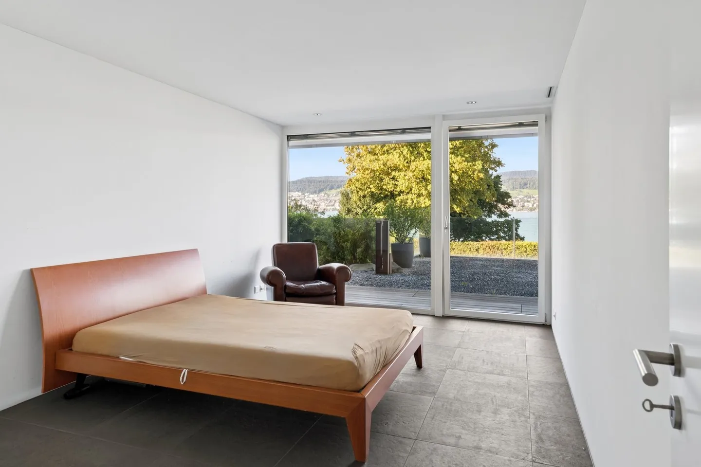 Appartement spacieux avec grande terrasse et vue imprenable sur le lac à Herrliberg - Photo 6 sur 9