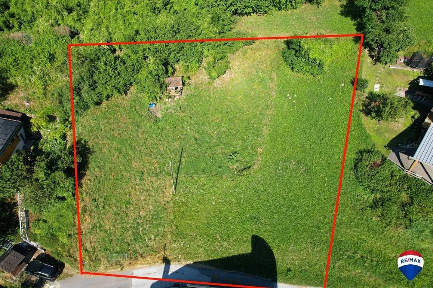 Förderung einer Villa und zweier Reihenhäuser zu bauen - Foto 7 von 7