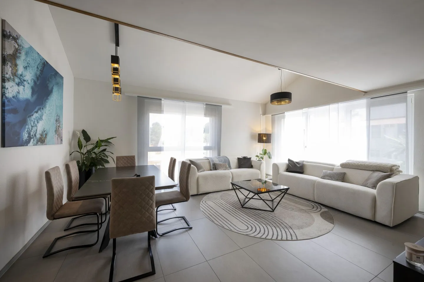 Modern 5-room maisonette apartment in Künten - Photo 3 of 11