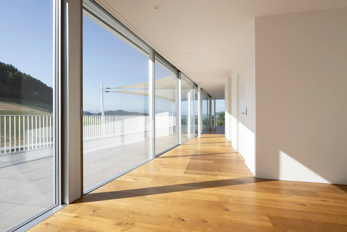 ELEGANT PENTHOUSE WITH UNIQUE VIEW AND DESIGN - Photo 12 of 14