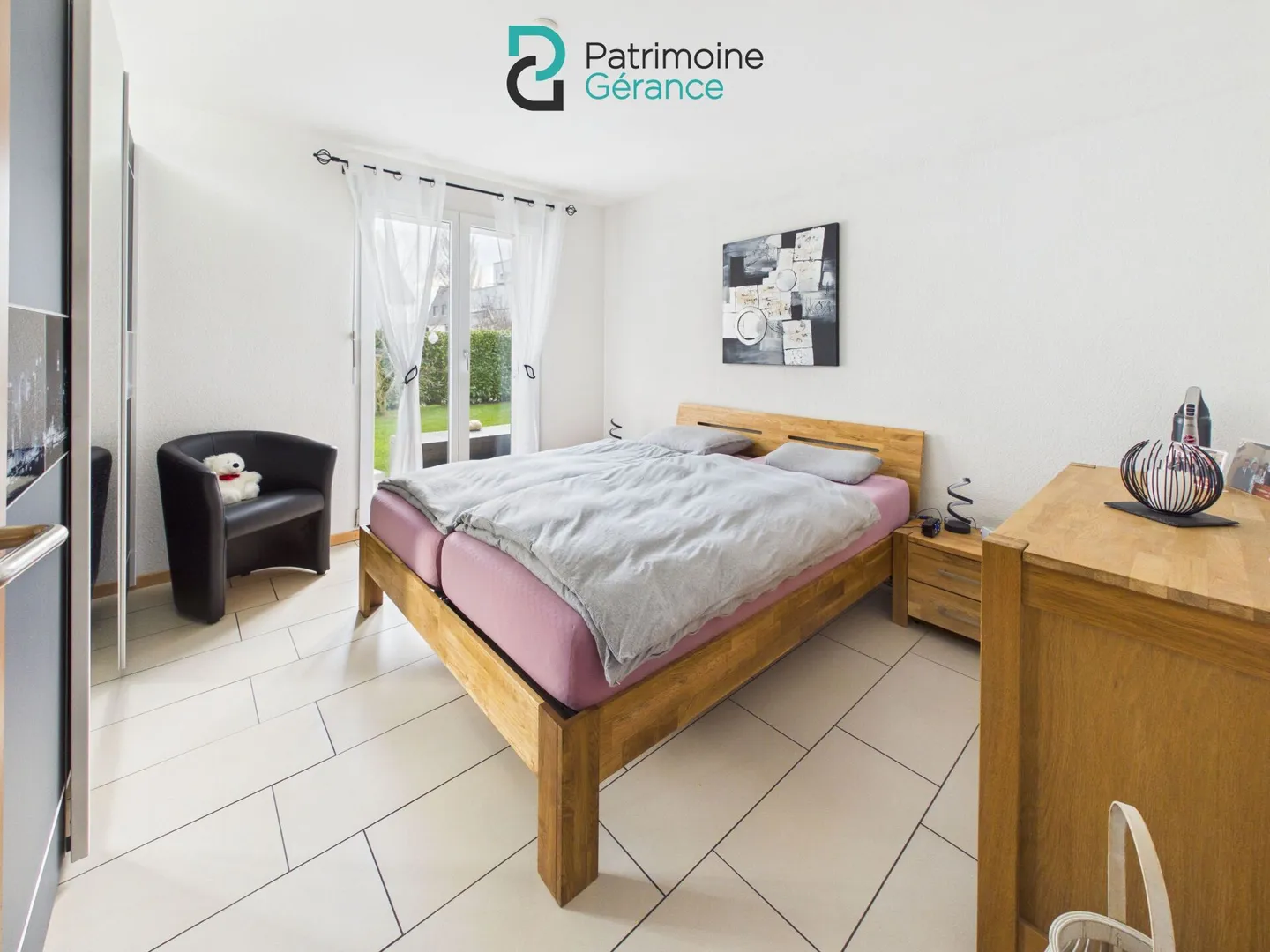 Maison familiale spacieuse à Gampelen - Photo 6 sur 16