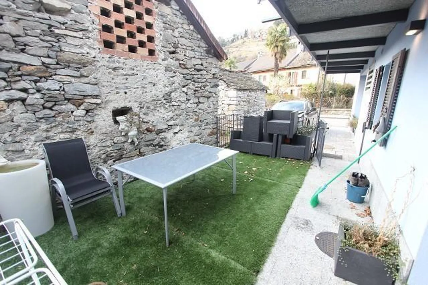 Modernes Gartenapartment in Cugnasco - Foto 11 von 13