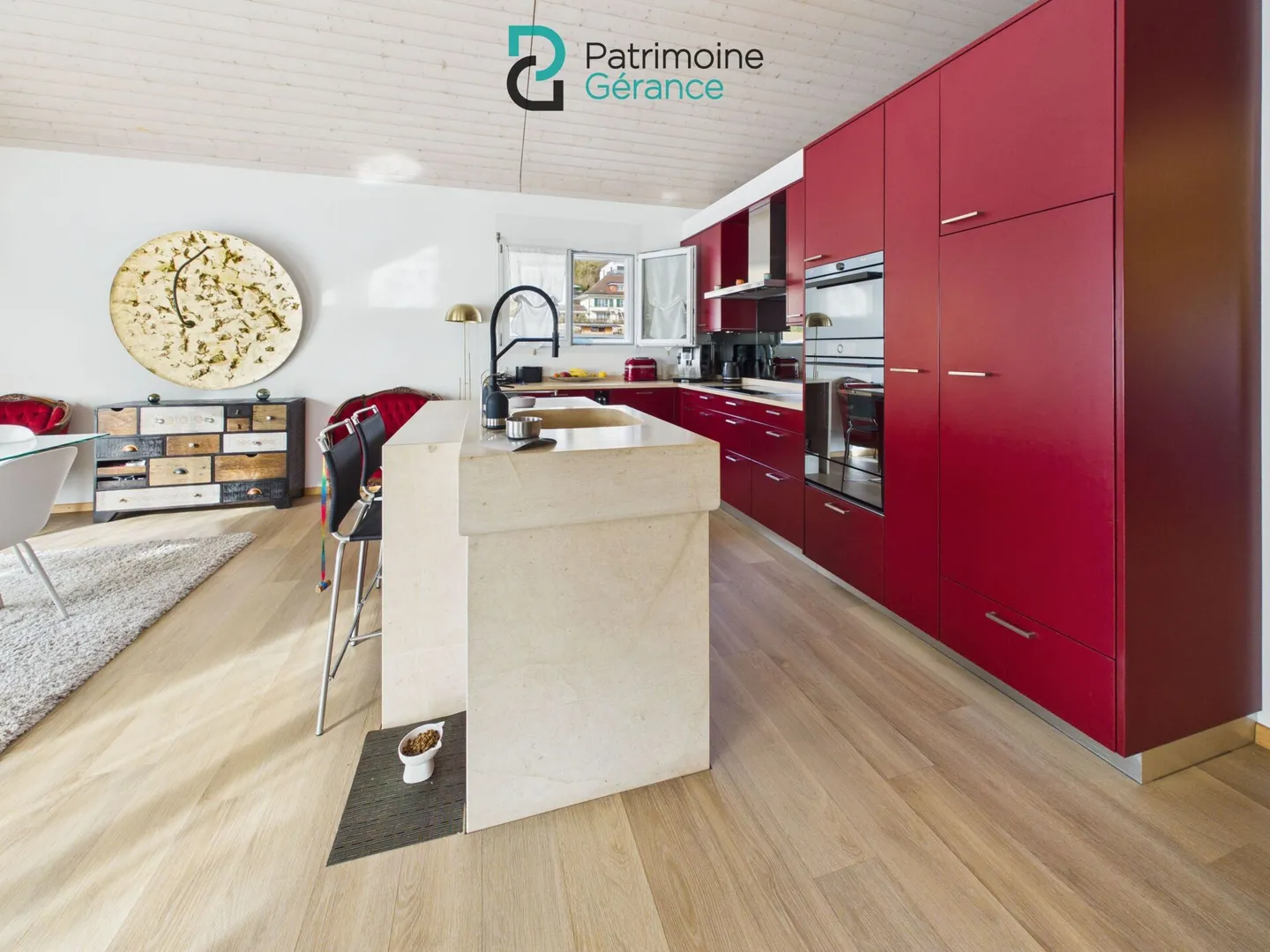 Maison familiale spacieuse à Gampelen - Photo 8 sur 16