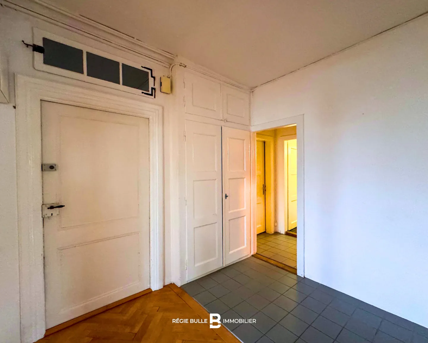 Bulle - Magnificent 4-room apartment for rent in the center of Bulle - Photo 10 of 11