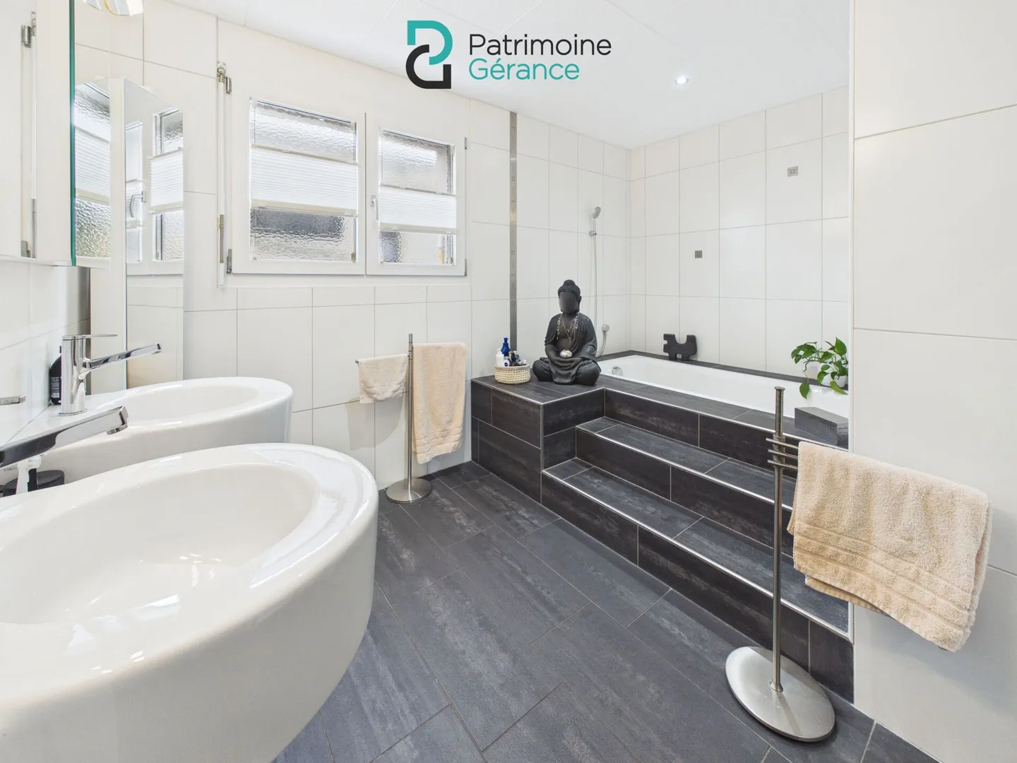 Maison familiale spacieuse à Gampelen - Photo 12 sur 16