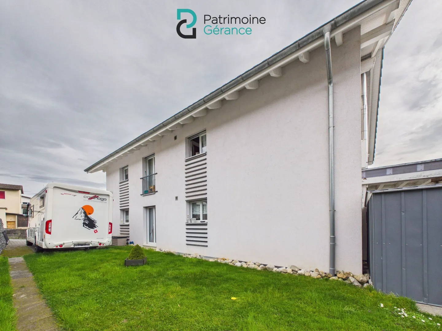 Maison familiale spacieuse à Gampelen - Photo 15 sur 16