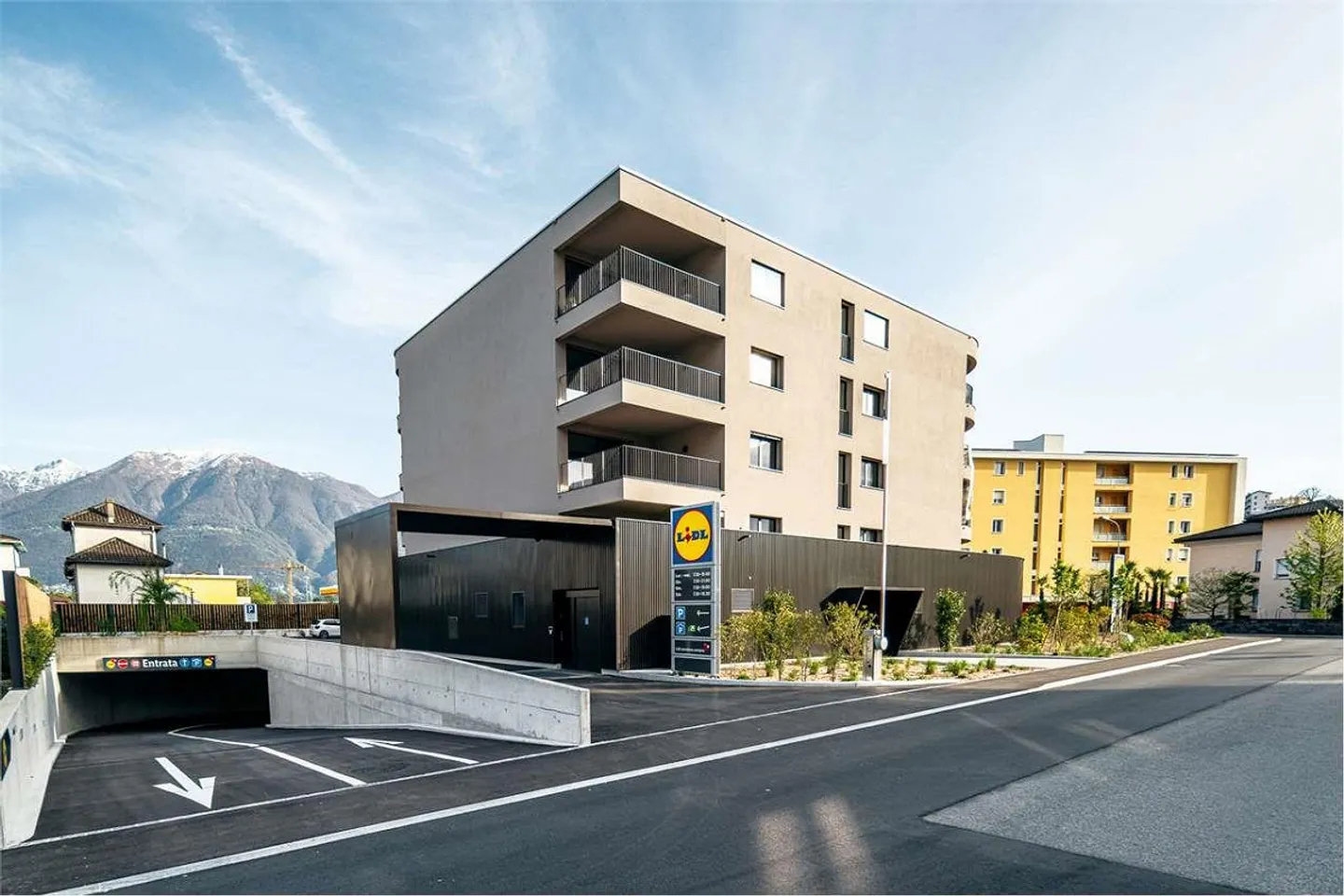 Splendid 2.5 Residence Solaia-Ascona - Photo 2 of 11