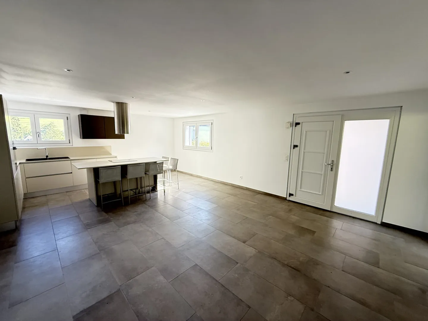 Appartement 4.5 pièces - Photo 4 sur 12