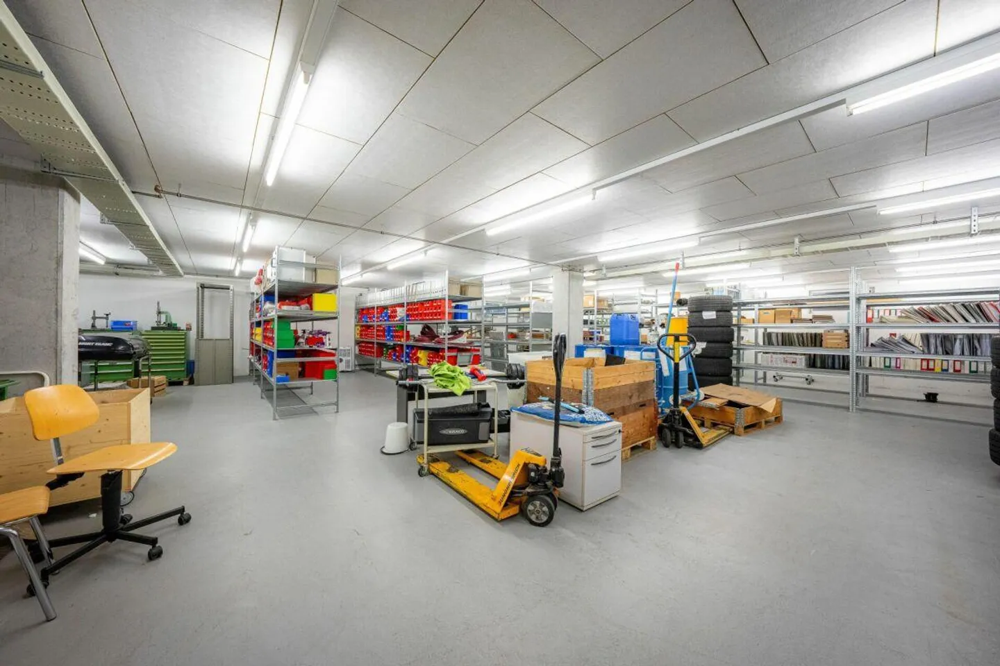 Spazi di lavoro arredati e tranquilli in affitto a Trübbach - flessibili a partire da 6 m² - su base mezza giornata - Foto 11 di 12