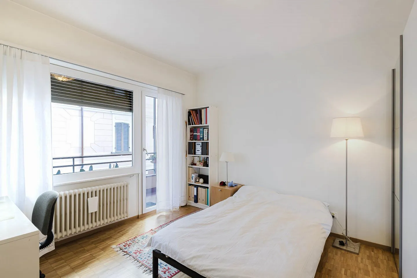 Cozy apartment in the city center - Photo 8 of 15