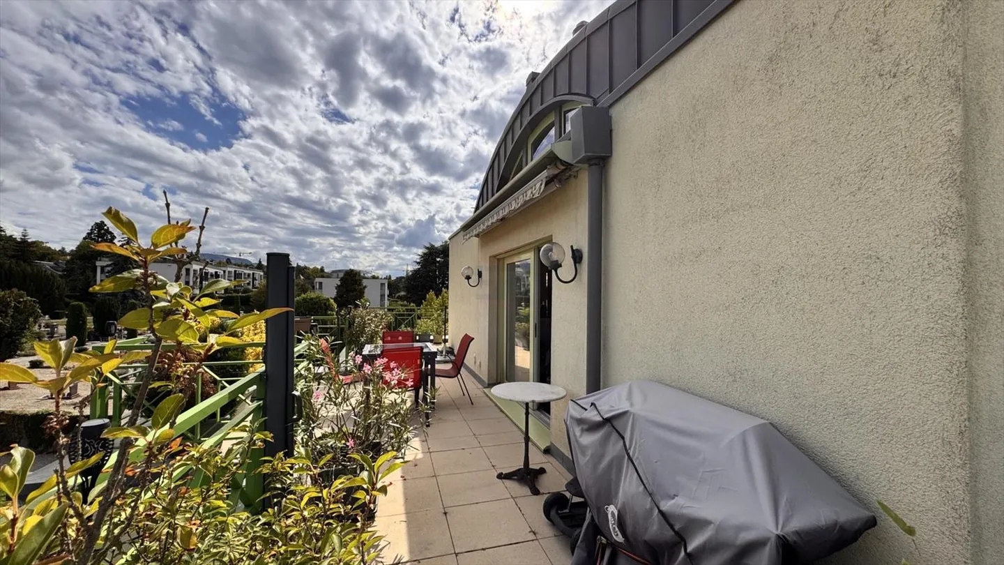 ESCLUSIVITÀ Appartamento attico straordinario di 152 m² PPE con terrazza panoramica nel centro di Vésenaz - Foto 8 di 11