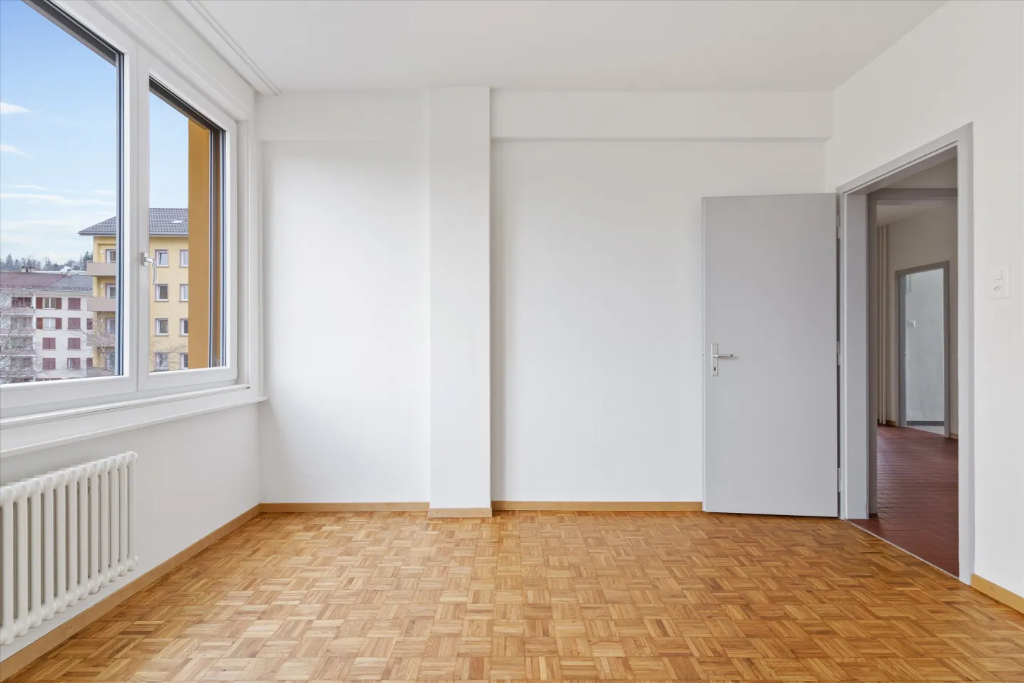 Bright Apartment in Peaceful Area - Photo 4 of 5