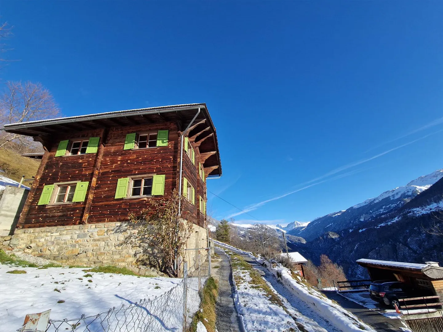 Charmantes Haus in Maladers - Foto 1 von 13