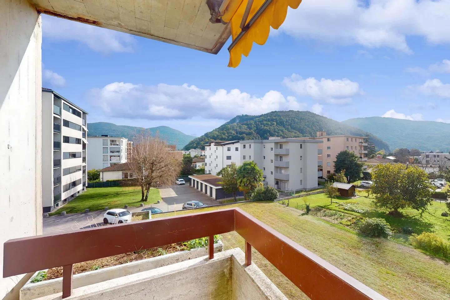 Apartment for rent - Photo 1 of 7