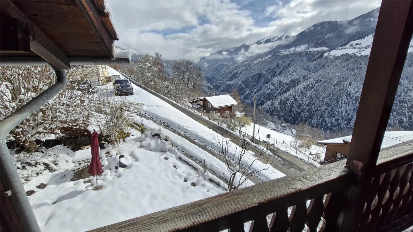 Charmantes Haus in Maladers - Foto 5 von 13