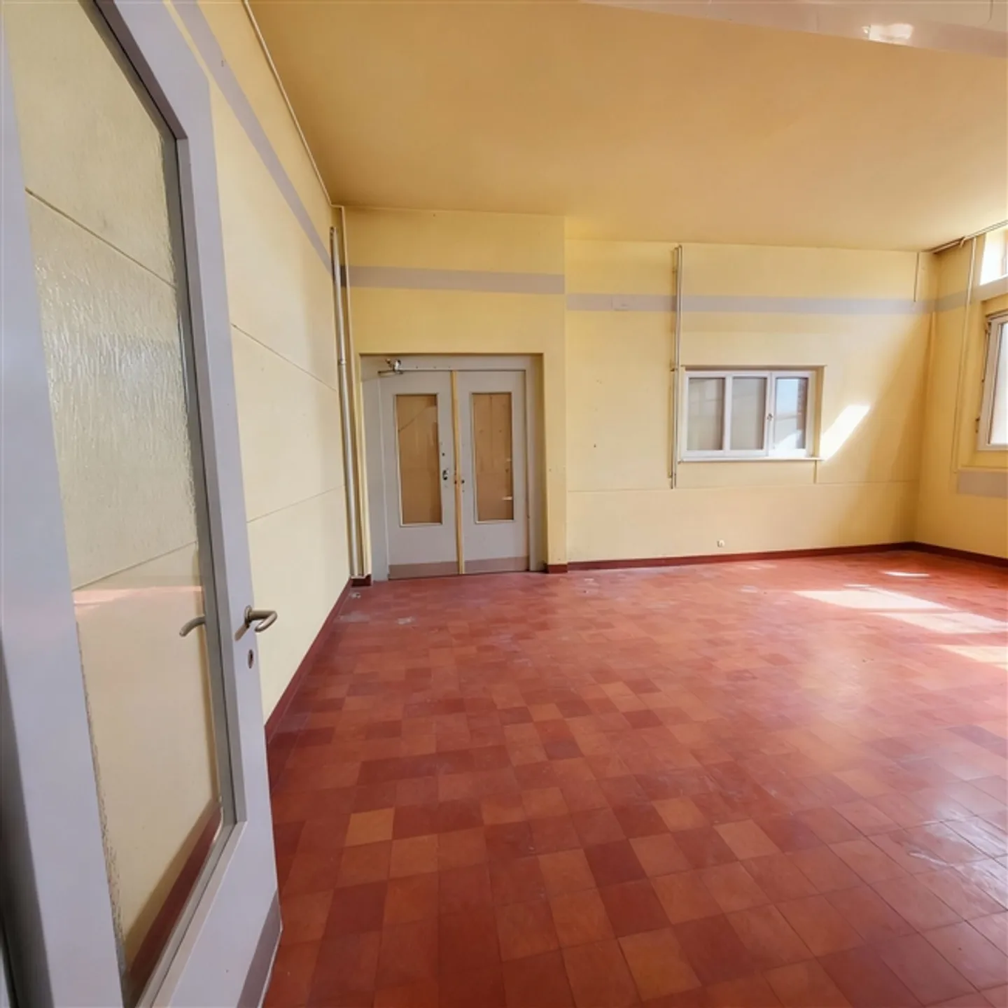 BHF Nieder- Oberurnen Spazio Commerciale e Ufficio - Foto 4 di 8