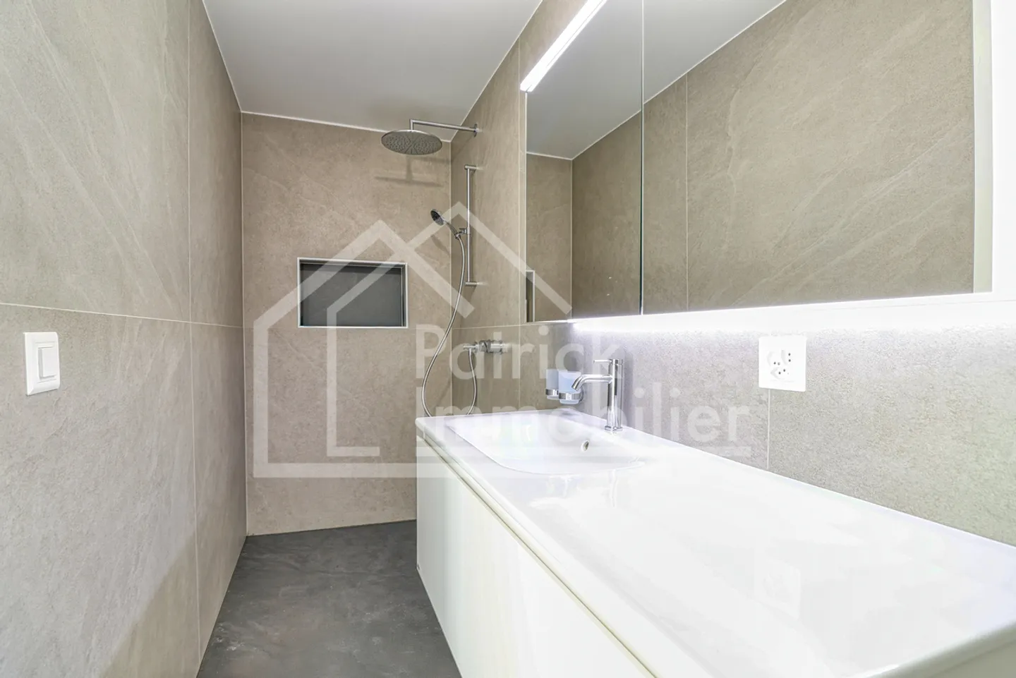 Villa neuve 6.5 pièces avec vue sur les Préalpes - Photo 12 sur 13