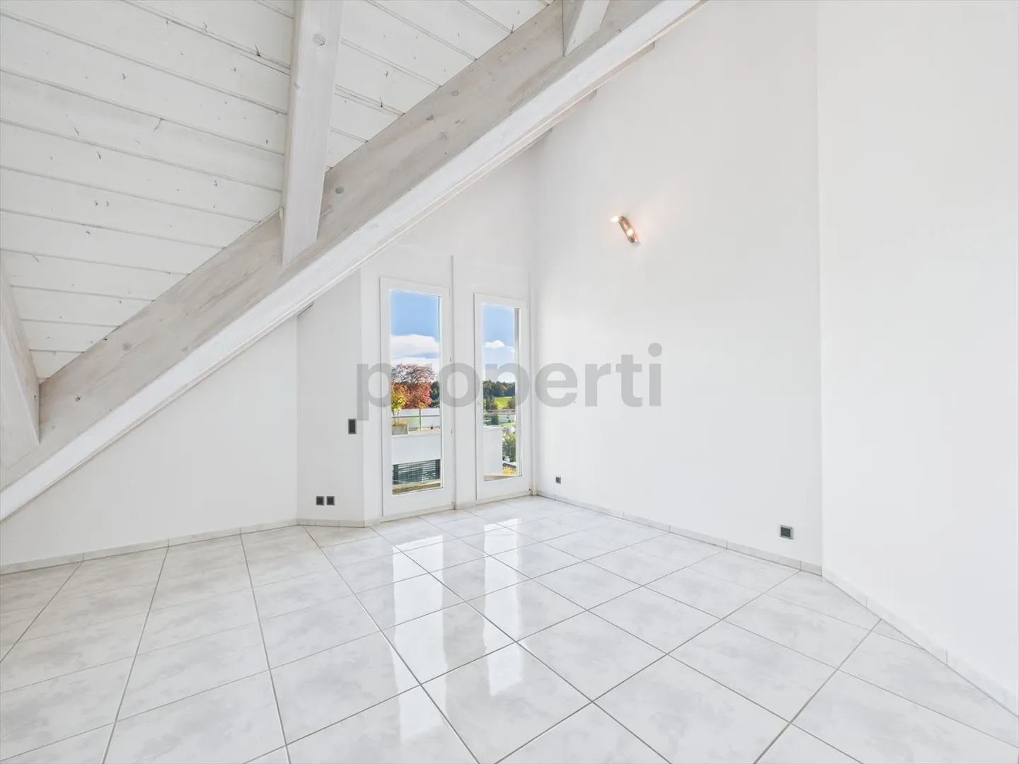 Appartamento mansardato incantevole a Bachenbülach | Cantone di Zurigo - Foto 8 di 13