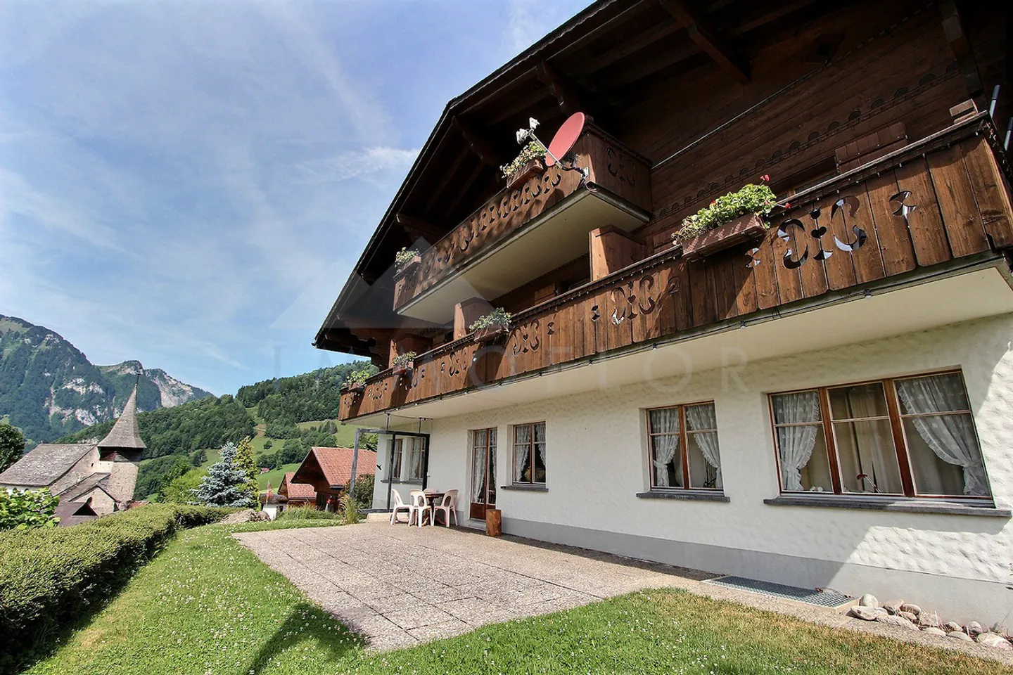 Chalet in vendita - Foto 1 di 16
