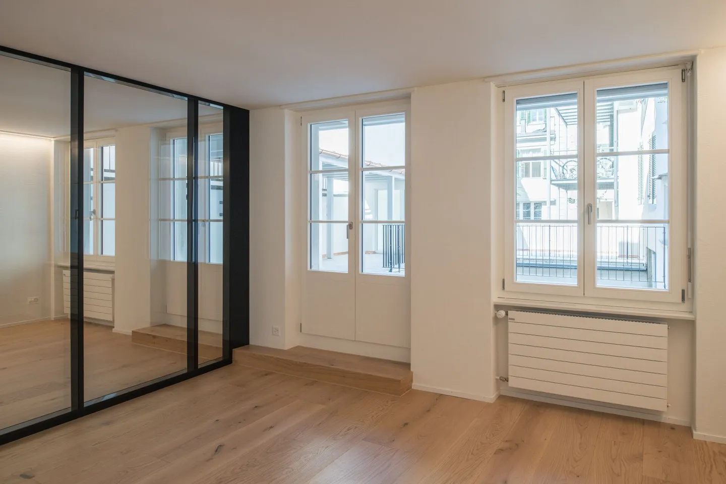 Appartement 4.5 pièces entièrement rénové dans la vieille ville de Soleure - Photo 10 sur 20