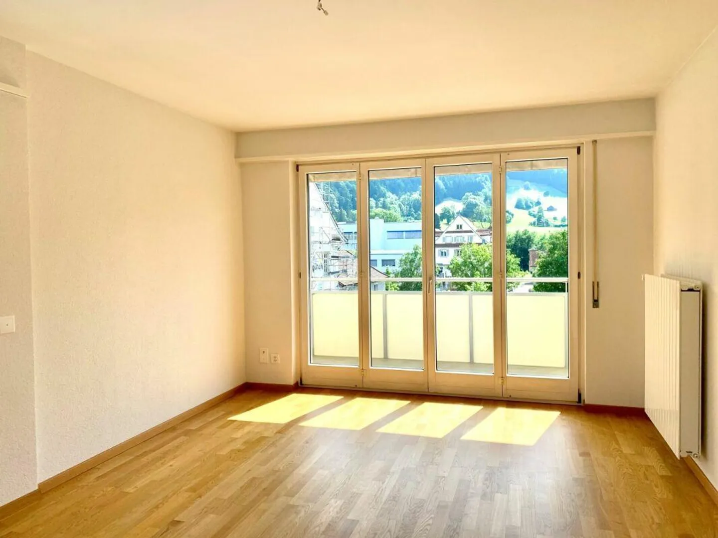 Charmante 4.5 Zimmer-Wohnung im Zentrum von Ebnat-Kappel - Foto 2 von 10