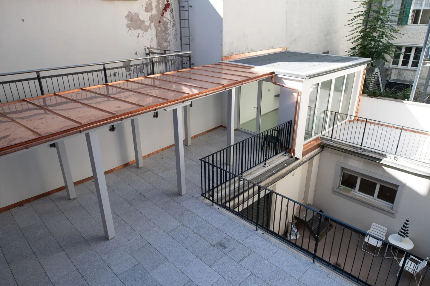 Appartement 4.5 pièces entièrement rénové dans la vieille ville de Soleure - Photo 16 sur 20