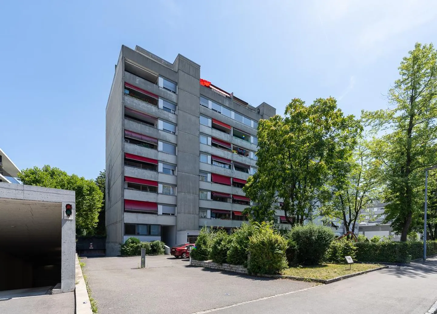 Single apartment near Luzernerring - Photo 1 of 3