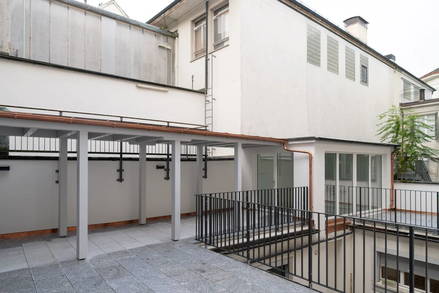Appartement 4.5 pièces entièrement rénové dans la vieille ville de Soleure - Photo 17 sur 20