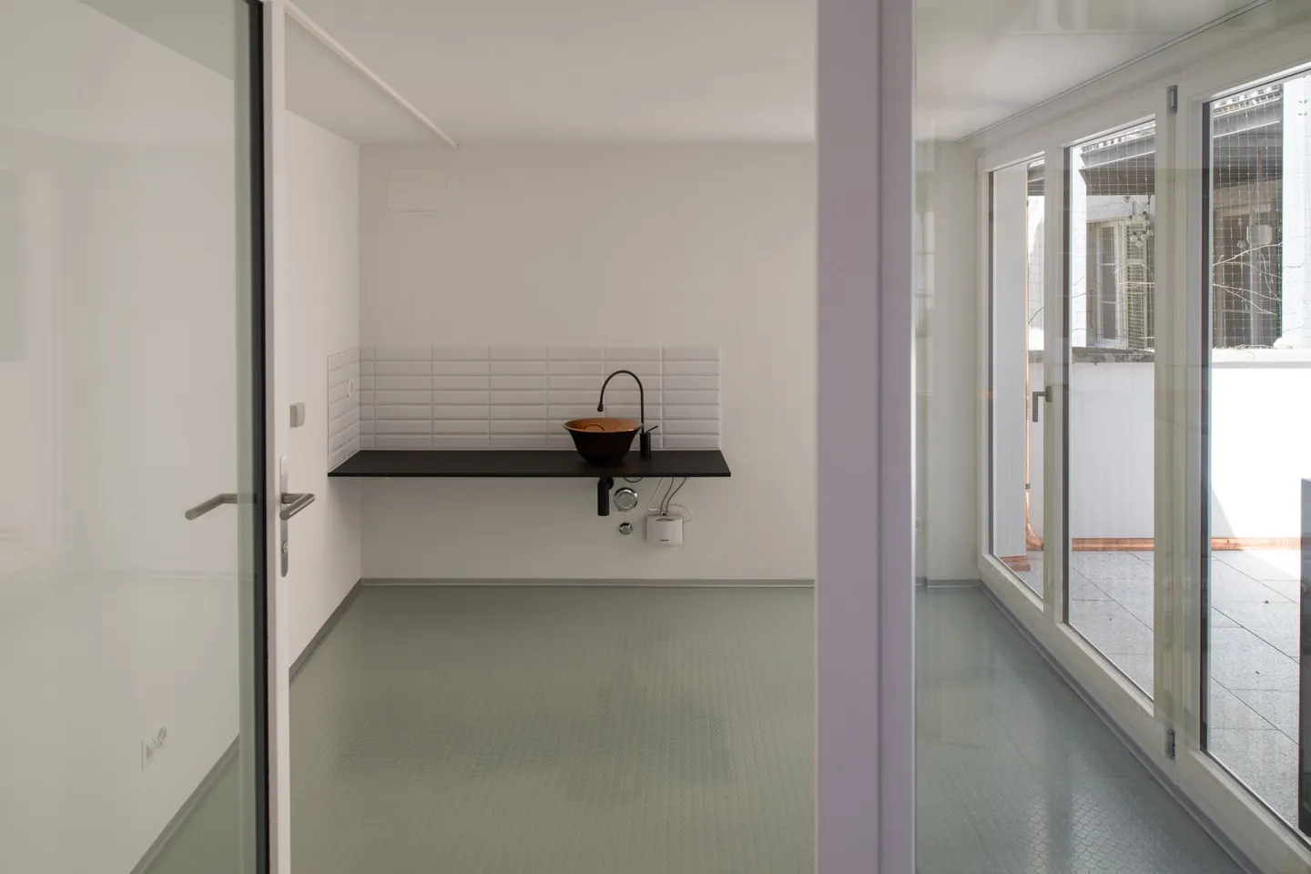 Appartement 4.5 pièces entièrement rénové dans la vieille ville de Soleure - Photo 19 sur 20
